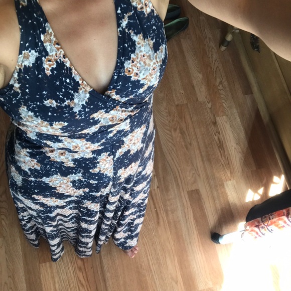 Vintage Huk-a-poo bohemian flowy navy gold flower printed halter tie maxi dress - Picture 5 of 8